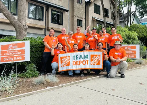 Team Depot volunteers